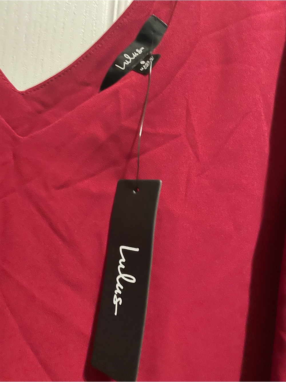 Lulu's Women's Red V-Neck Top Small